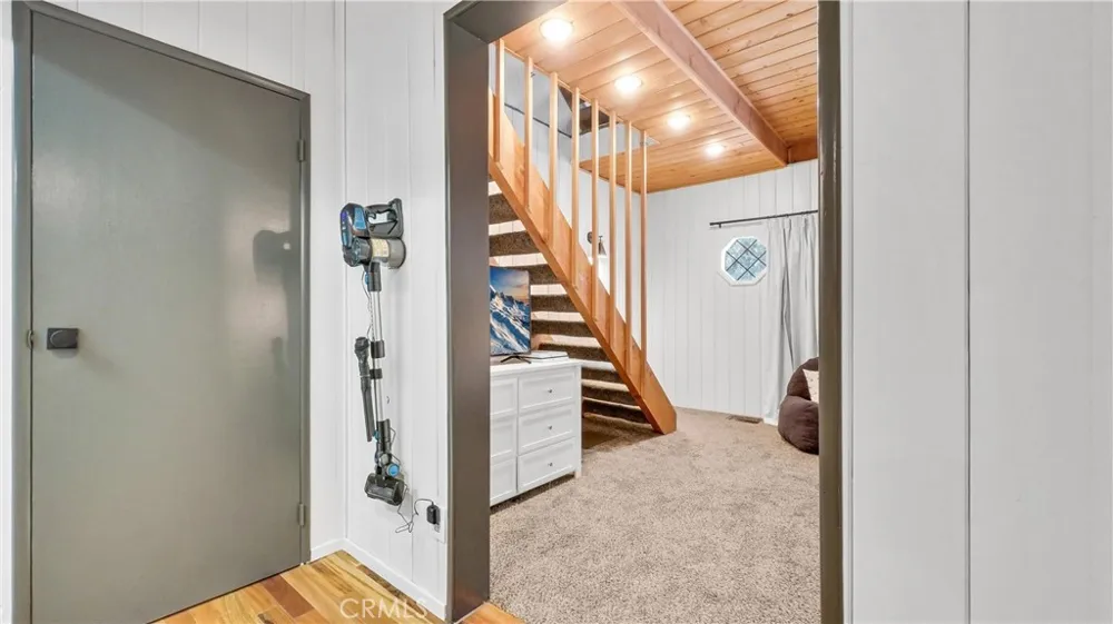 32794 Cougar Lane Arrowbear, CA 92382