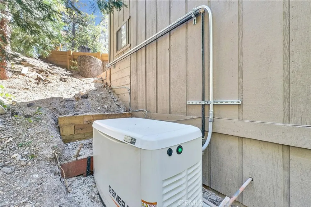 32794 Cougar Lane Arrowbear, CA 92382