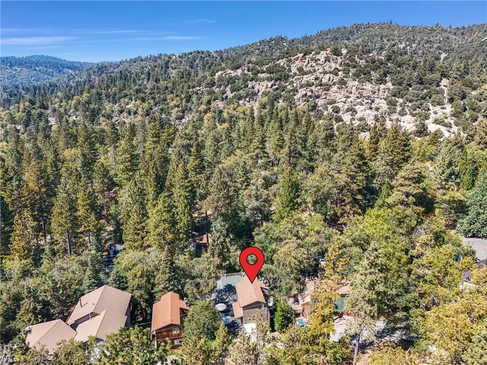 32794 Cougar Lane Arrowbear, CA 92382
