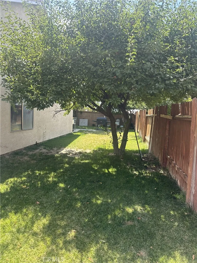 43525 Palos Way Lancaster, CA 93535