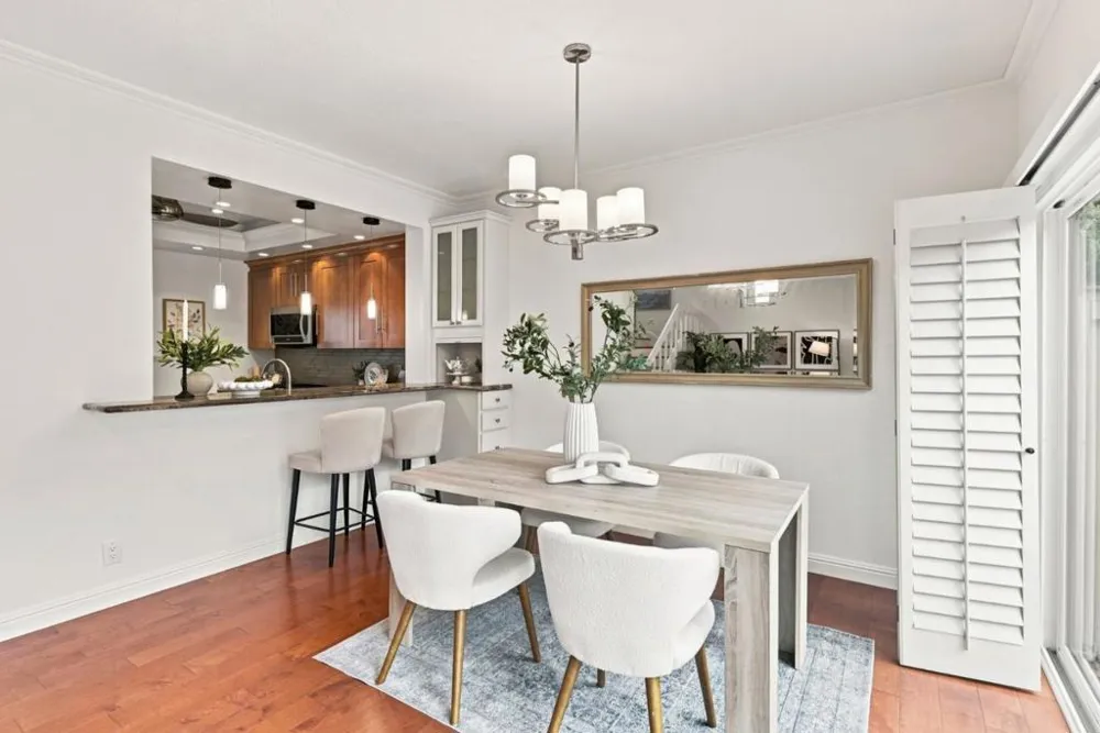 216 8th Avenue San Mateo, CA 94401