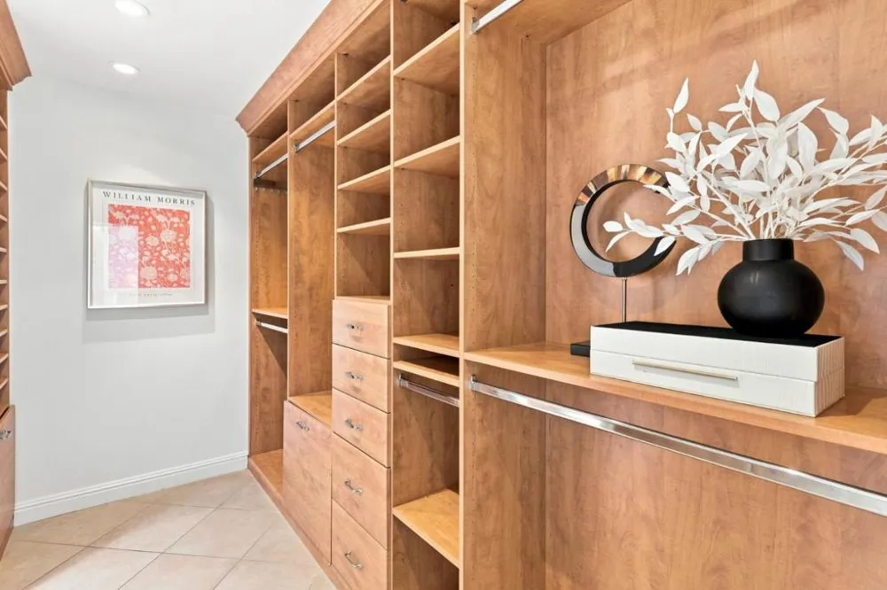 216 8th Avenue San Mateo, CA 94401
