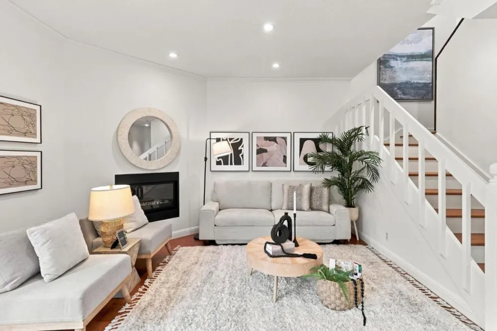 216 8th Avenue San Mateo, CA 94401
