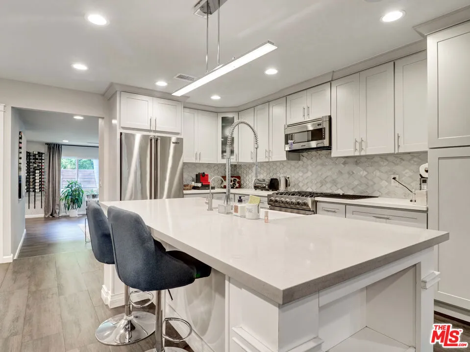 5437 Coolidge Avenue Culver City, CA 90230