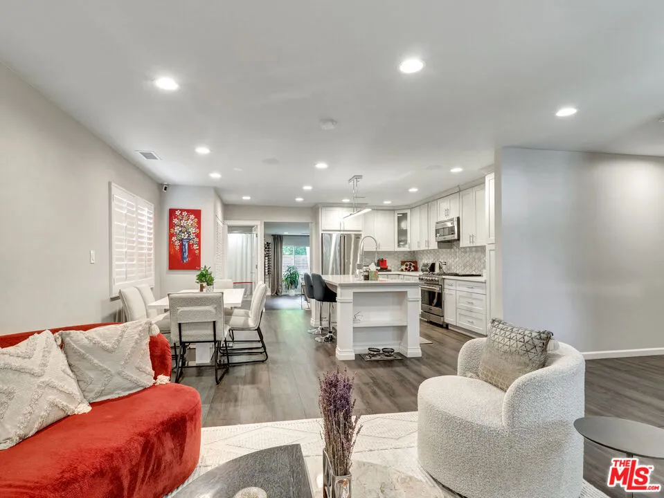 5437 Coolidge Avenue Culver City, CA 90230