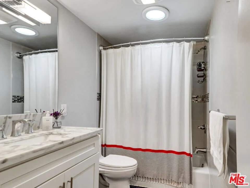 5437 Coolidge Avenue Culver City, CA 90230