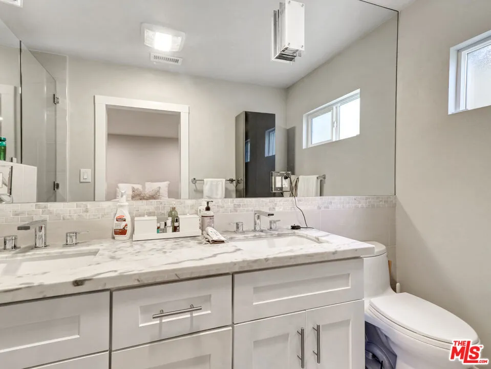 5437 Coolidge Avenue Culver City, CA 90230