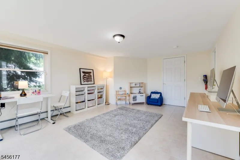 27 Dalewood Rd Wayne, NJ 07470