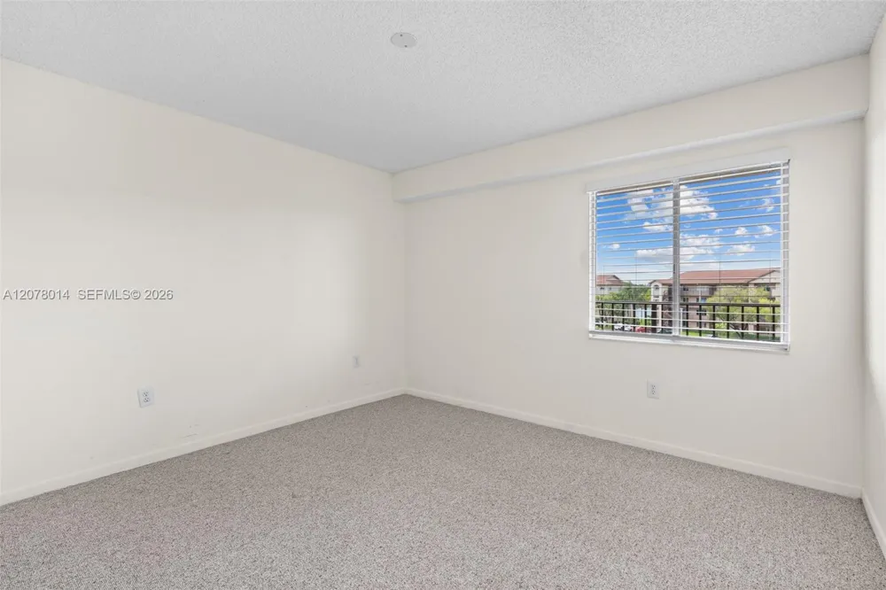 13705 SW 12th St #409B Pembroke Pines, FL 33027