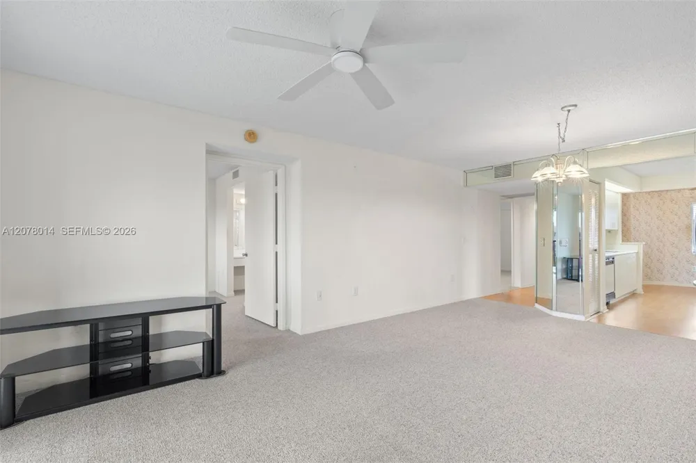13705 SW 12th St #409B Pembroke Pines, FL 33027