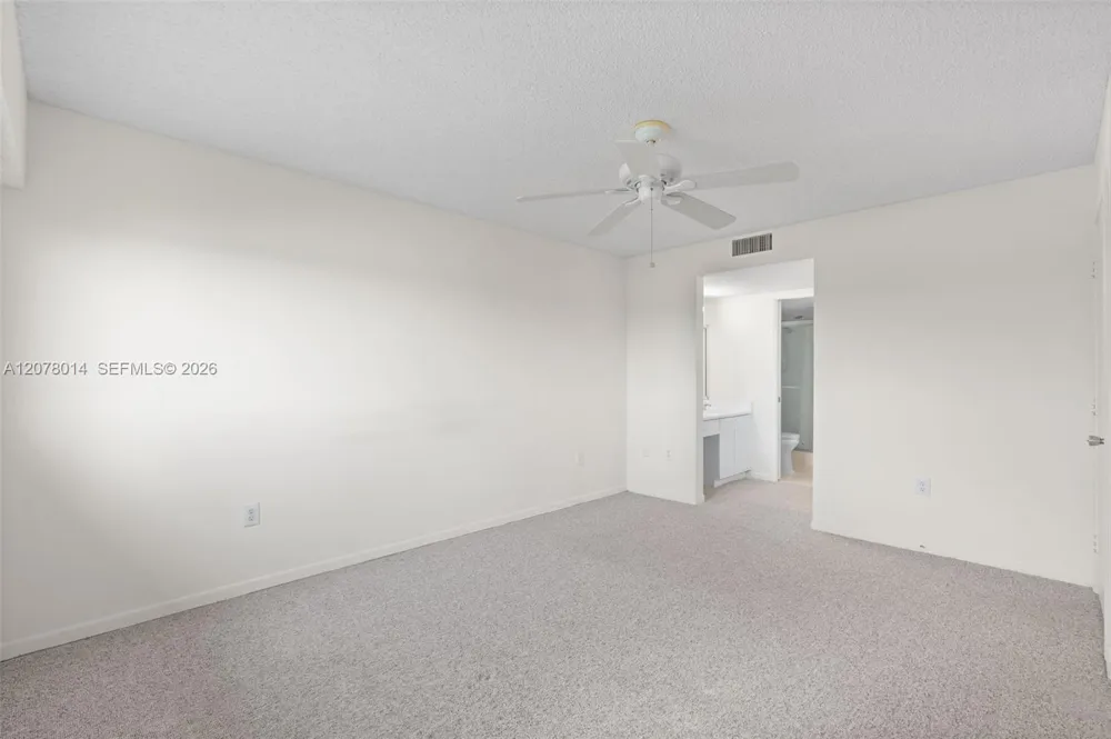 13705 SW 12th St #409B Pembroke Pines, FL 33027