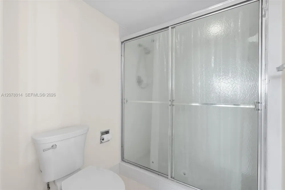 13705 SW 12th St #409B Pembroke Pines, FL 33027