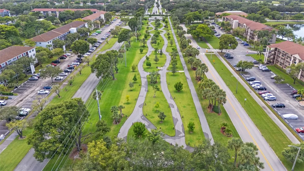 13705 SW 12th St #409B Pembroke Pines, FL 33027