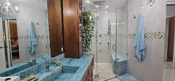 16461 SW 103 terr Miami, FL 33196