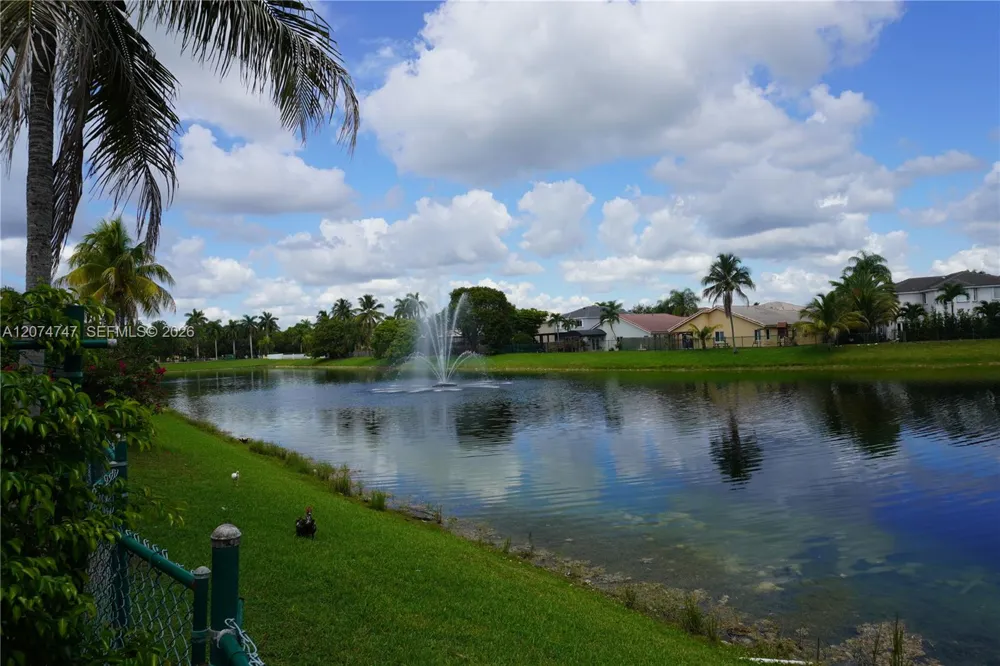 16461 SW 103 terr Miami, FL 33196