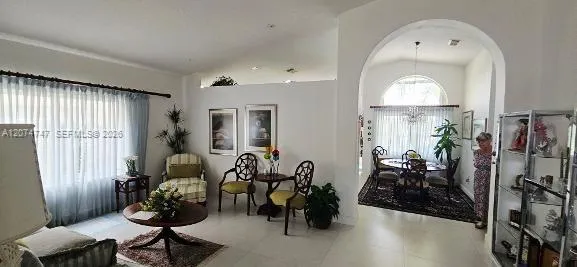 16461 SW 103 terr Miami, FL 33196