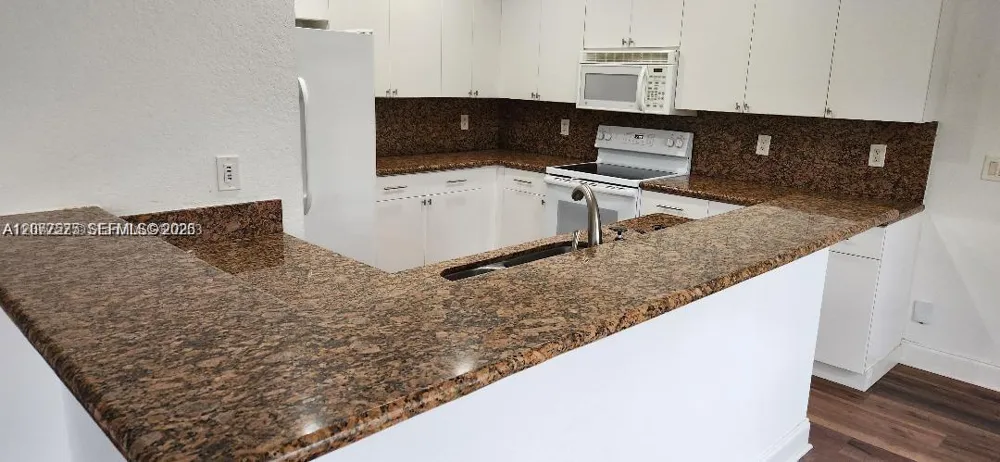 1863 Silverbell Ter #1863 Weston, FL 33327