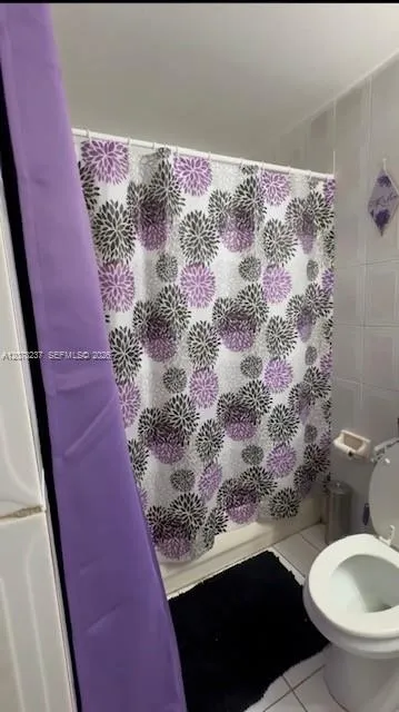 2766 NW 168th Ter Miami Gardens, FL 33056