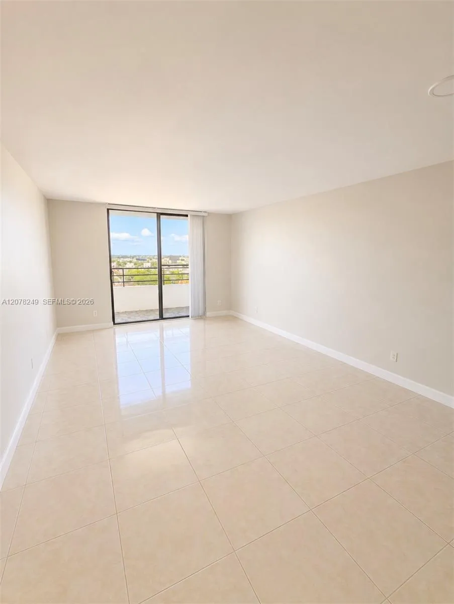 600 Three Islands Blvd #1707 Hallandale Beach, FL 33009