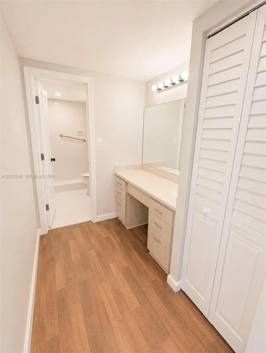 600 Three Islands Blvd #1707 Hallandale Beach, FL 33009