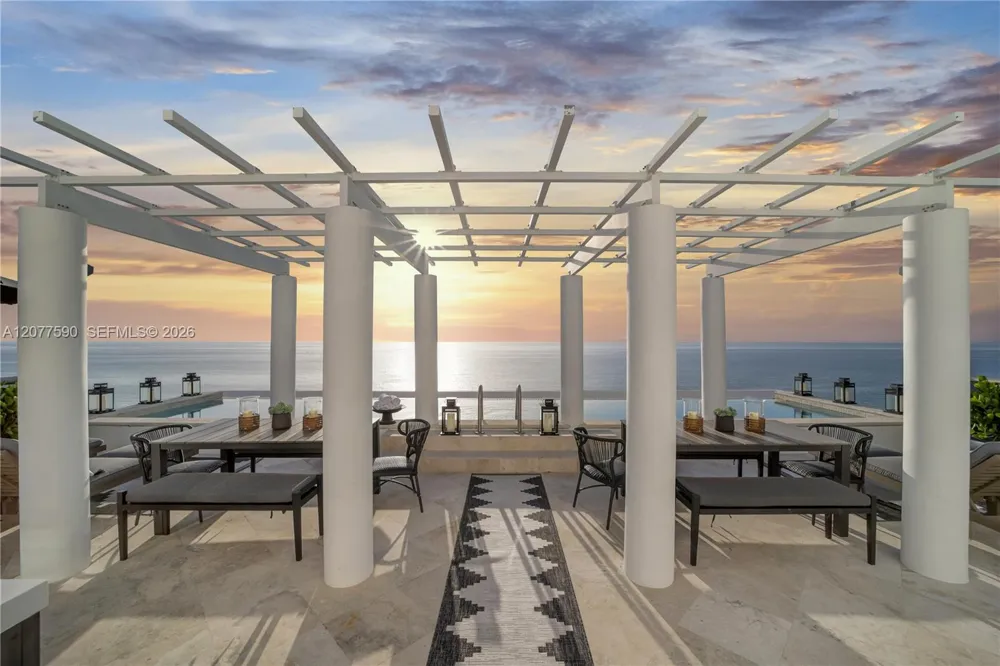 5801 Collins Ave #PH1600 Miami Beach, FL 33140