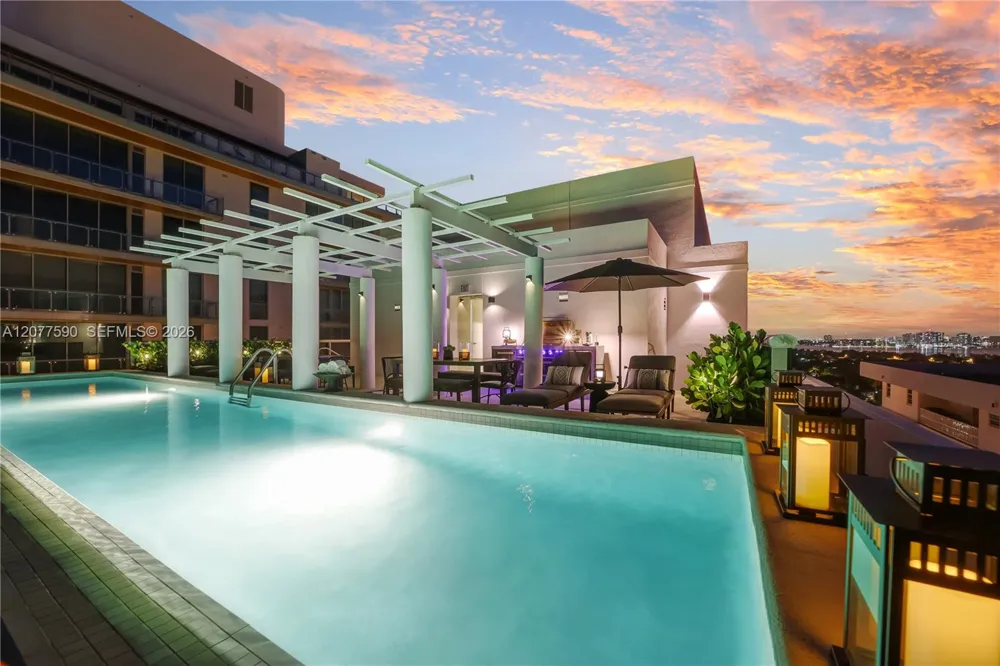 5801 Collins Ave #PH1600 Miami Beach, FL 33140