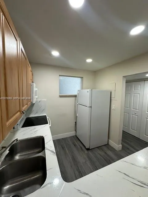 11301 SW 200th St #104-A Miami, FL 33157