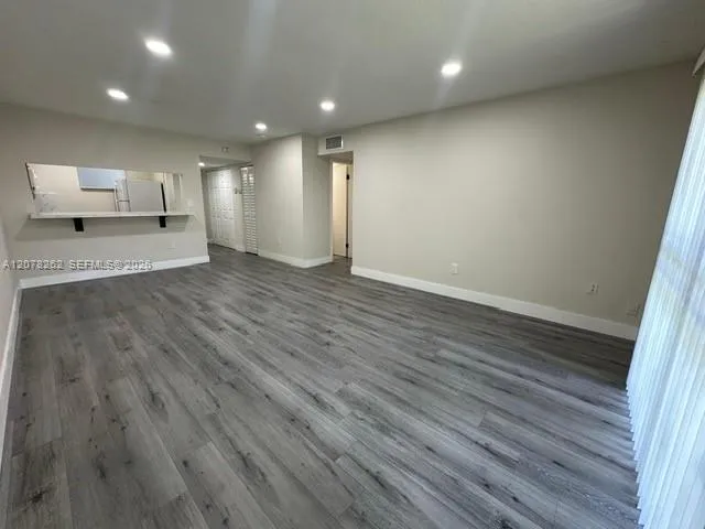 11301 SW 200th St #104-A Miami, FL 33157