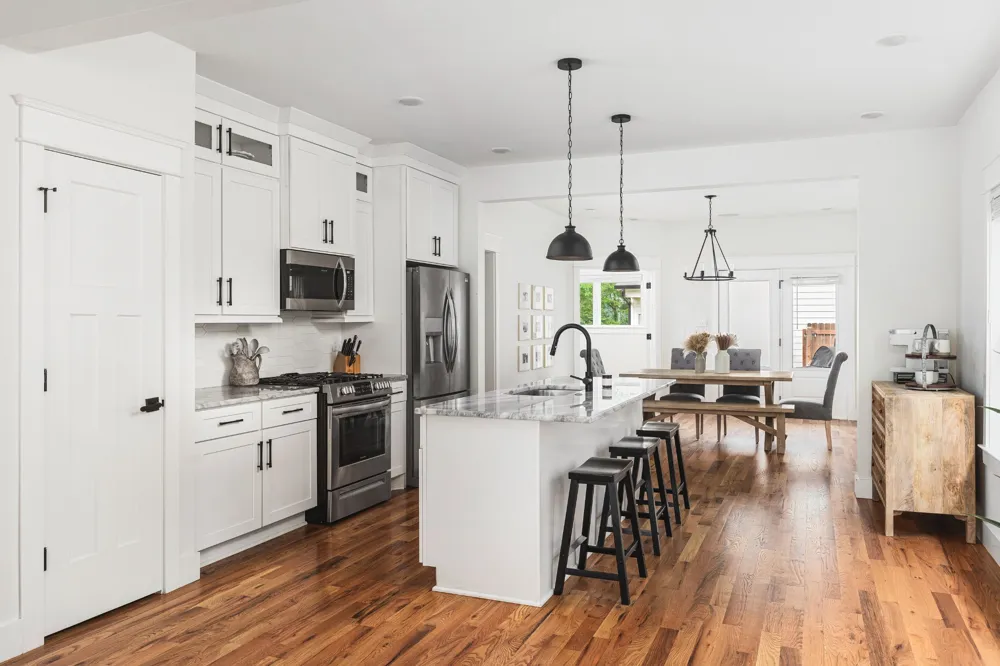 906A Lischey Ave Nashville, TN 37207