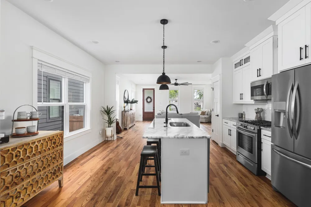 906A Lischey Ave Nashville, TN 37207