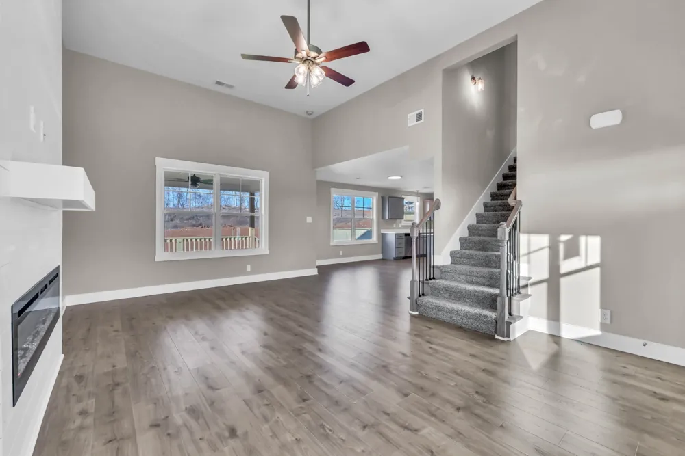 345 Hereford Farms Clarksville, TN 37043