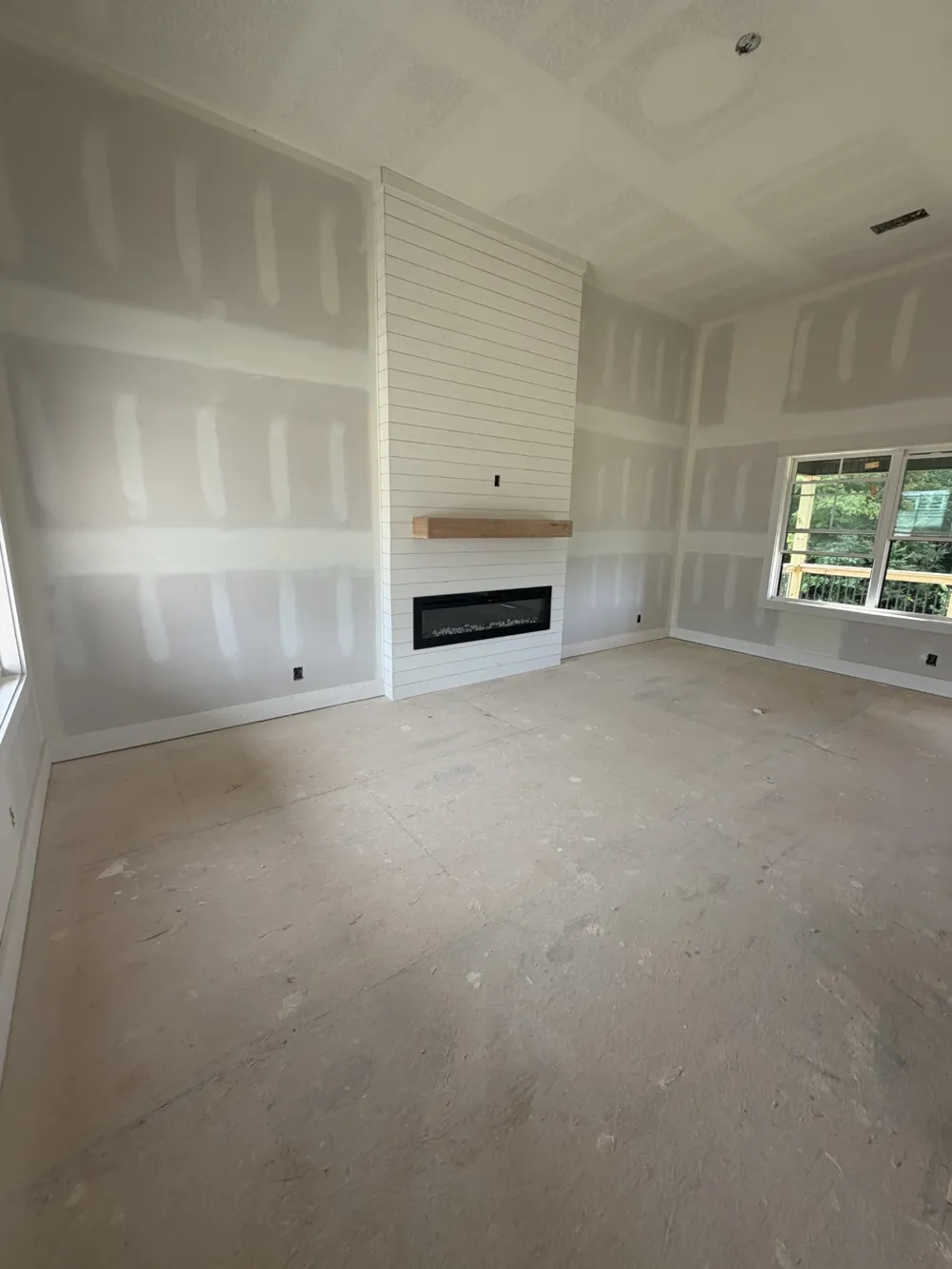 345 Hereford Farms Clarksville, TN 37043