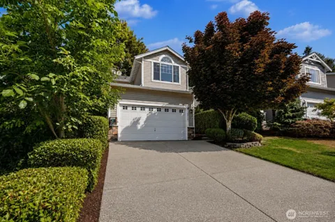 7530 NE 204th Place