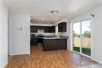520 S 53rd Place Renton, WA 98055