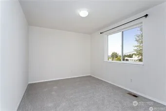 520 S 53rd Place Renton, WA 98055