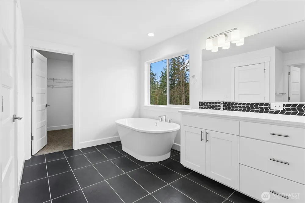 6110 229th Avenue E #304 Buckley, WA 98321