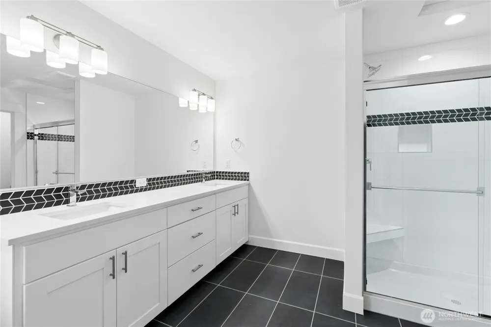 6110 229th Avenue E #304 Buckley, WA 98321