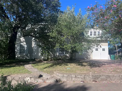 305 Moore Boulevard #A