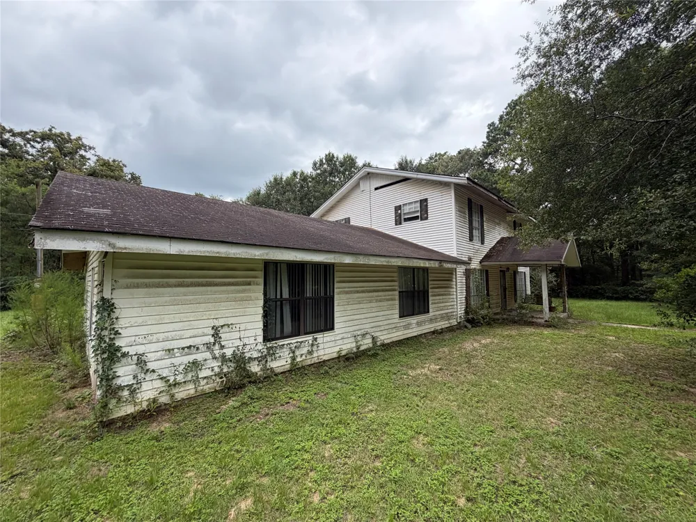14510 Twin Lakes Circle Conroe, TX 77306