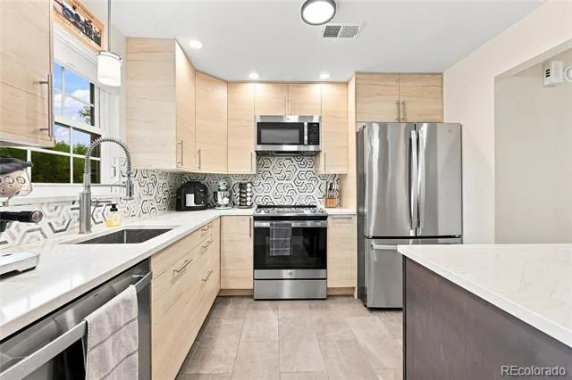 10970 W Florida Avenue #211 Denver, CO 80232