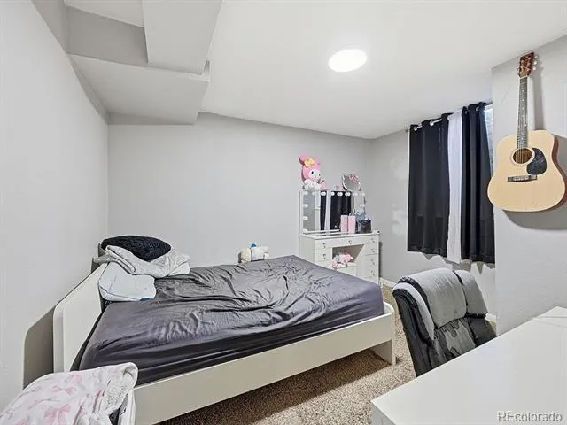 556 Elmira Street Aurora, CO 80010