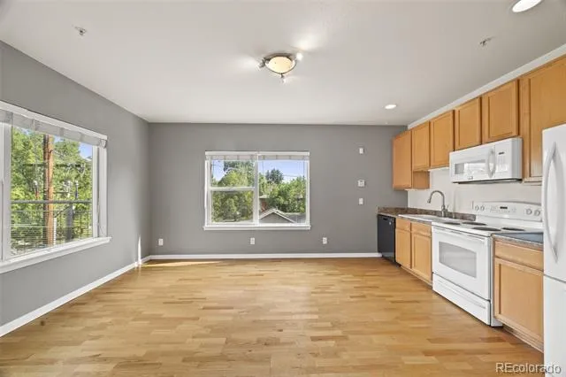 2389 S High Street #5 Denver, CO 80210