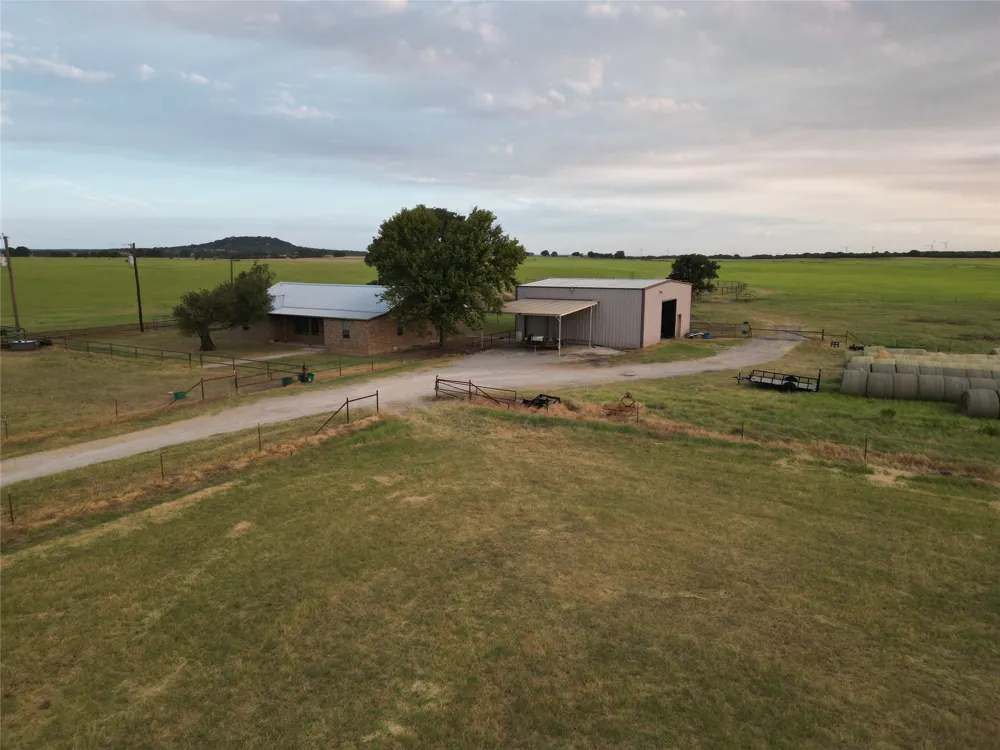 9484 State Highway 36 E Cross Plains, TX 76443