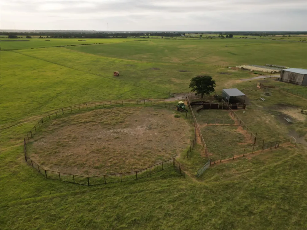 9484 State Highway 36 E Cross Plains, TX 76443