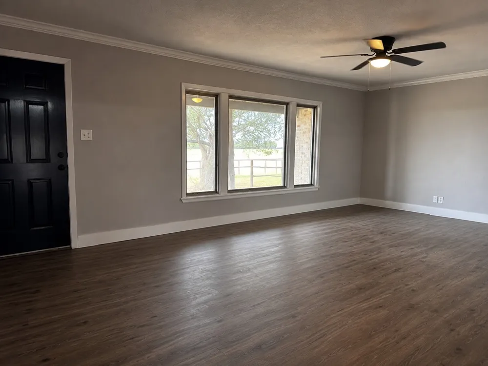9484 State Highway 36 E Cross Plains, TX 76443