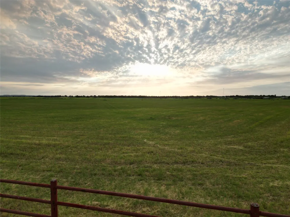 9484 State Highway 36 E Cross Plains, TX 76443