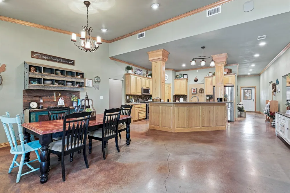 45 Halliburton Drive Bells, TX 75414