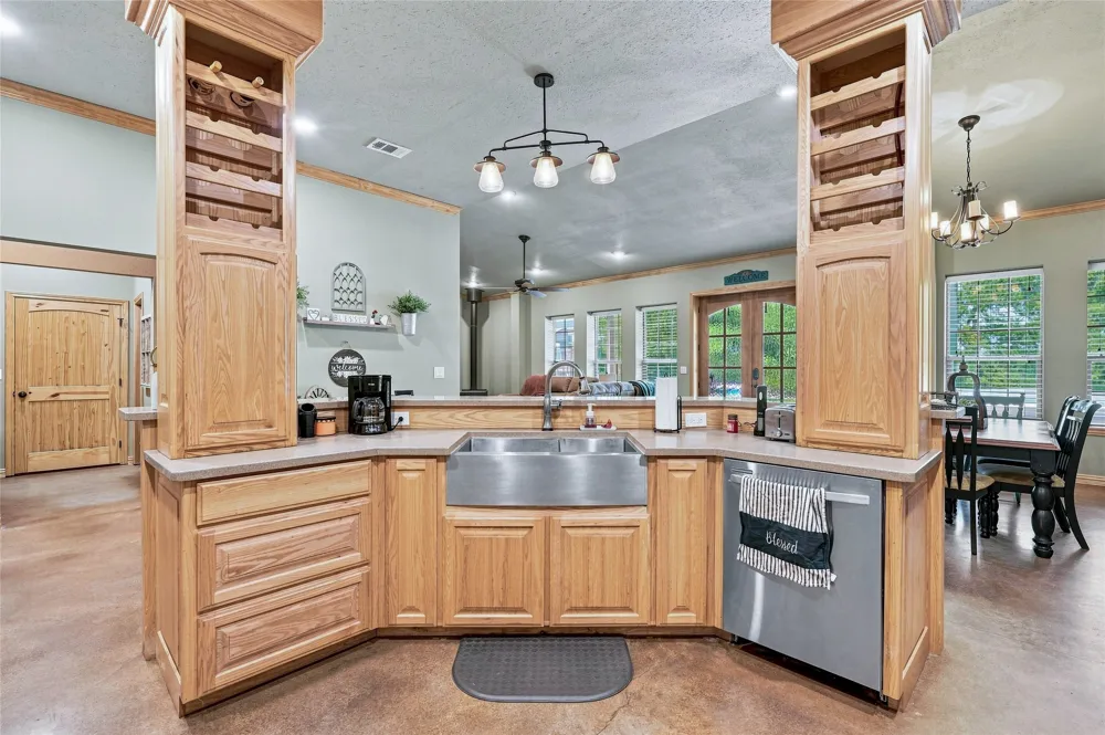 45 Halliburton Drive Bells, TX 75414