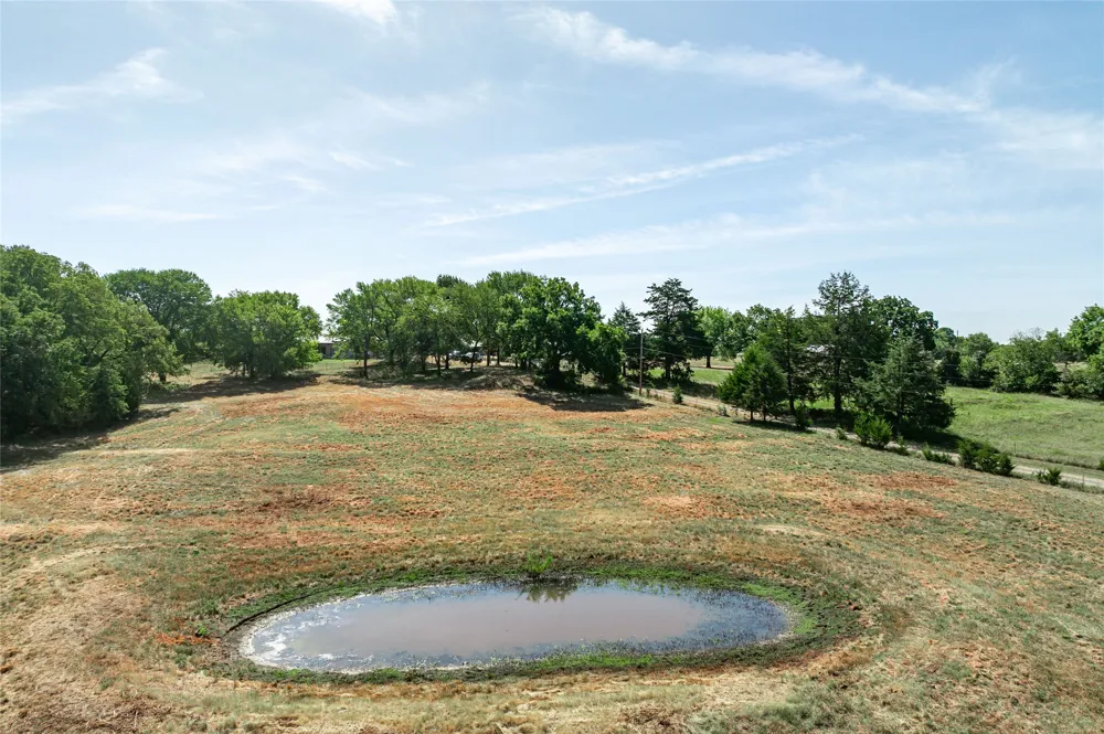 45 Halliburton Drive Bells, TX 75414