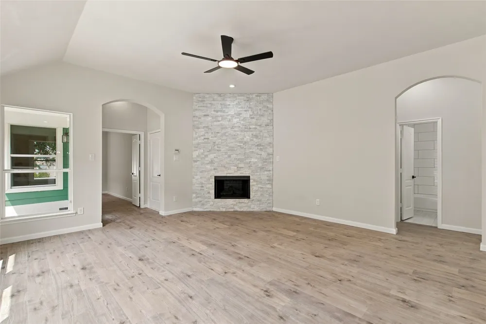 1401 Live Oak Lane Savannah, TX 76227